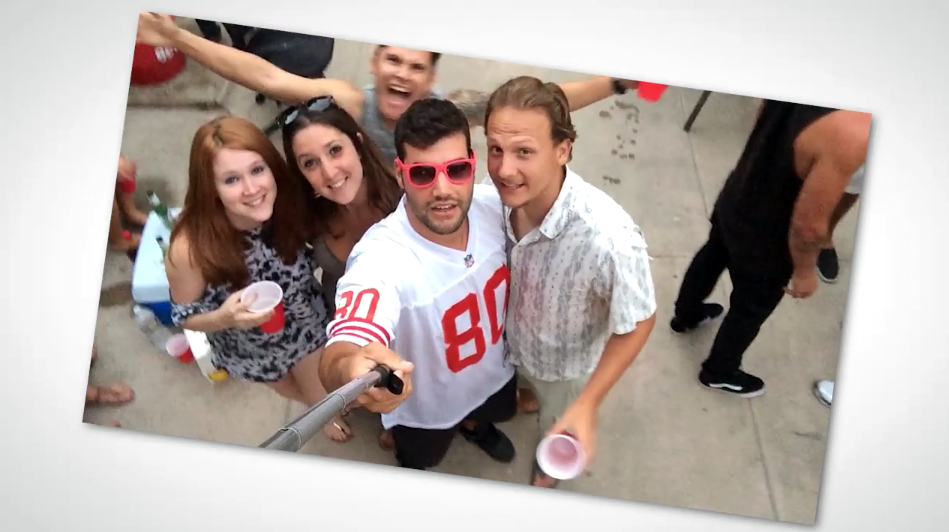 Satechi: Smart Selfie